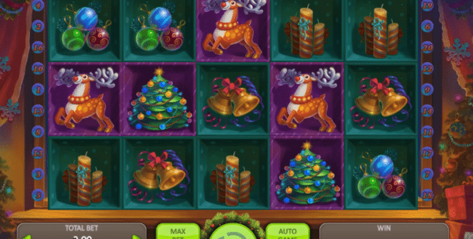 Joaca gratis pacanele Christmas Charm online